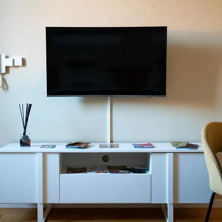 Apartamento Piazza Santo Stefano Con Vista Bolonia