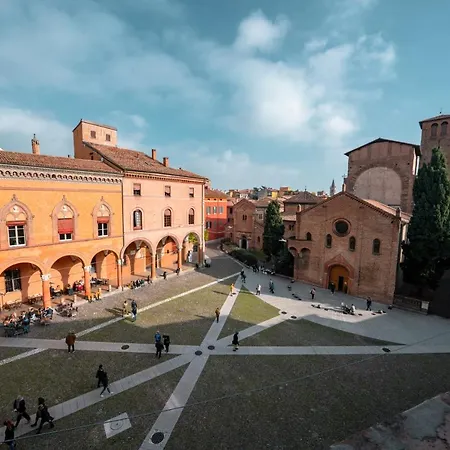 Piazza Santo Stefano Con Vista アパート *